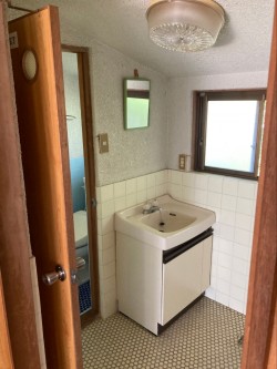 洗面所、トイレ、風呂場は分離